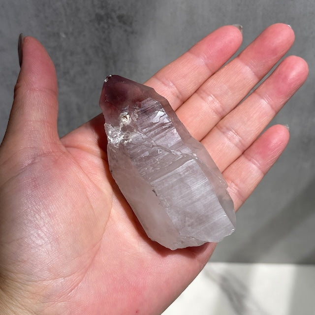 ナイジェリア産【アメジスト/紫水晶】ファントムあり 鉱物 天然石 パワーストーン