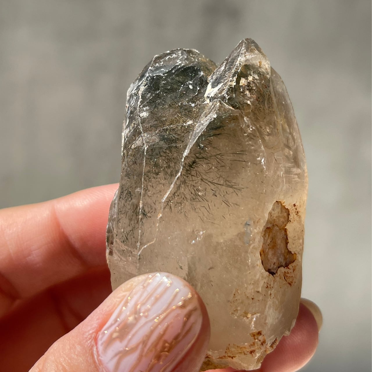 ナイジェリア産【アクチノライトインクォーツ】 鉱物 天然石 パワーストーン