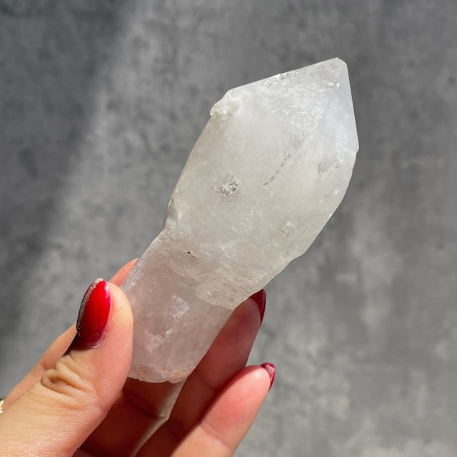 セプター形状【マダガスカル産 クォーツ】水晶（石英）鉱物 天然石 パワーストーン　　