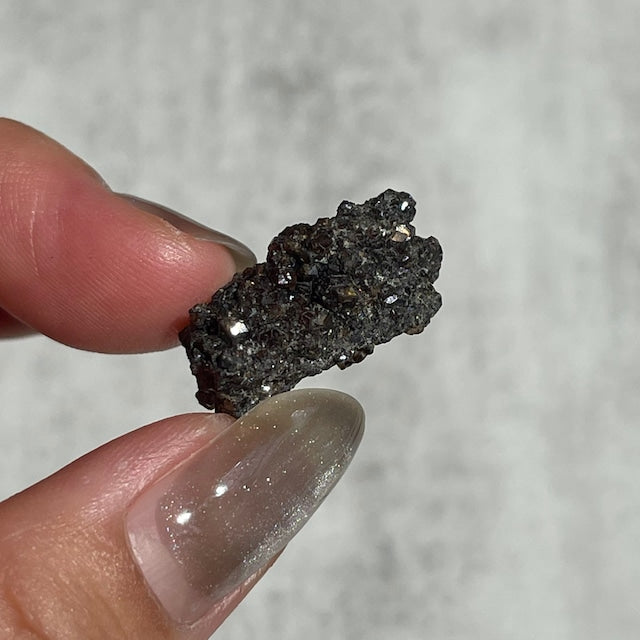 奈良県天川村産【ガーネット 原石】 Garnet｜柘榴石｜鉱物 天然石 パワーストーン