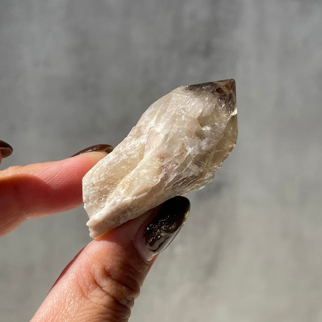 コンゴ産【クンダリーニシトリン（Kundalini Citrine）】 鉱物 天然石 パワーストーン