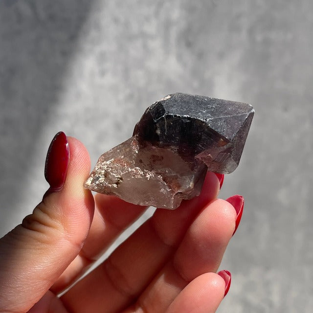 【マダガスカル産 セプター形状 アメジスト】 鉱物 天然石 パワーストーン　　
