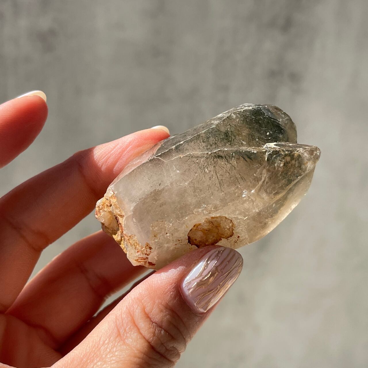ナイジェリア産【アクチノライトインクォーツ】 鉱物 天然石 パワーストーン