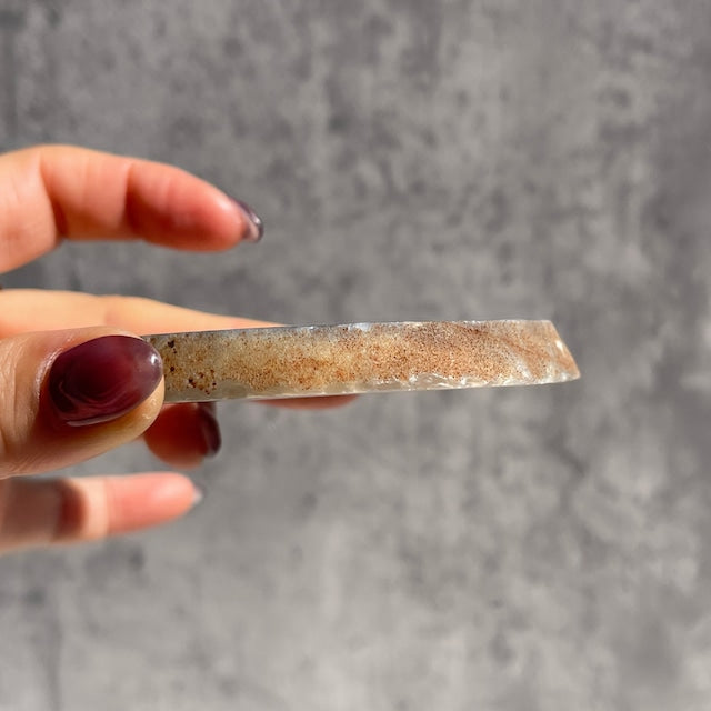 マダガスカル産【バンデッドアゲート スライス】 縞瑪瑙（しまめのう）天然石 パワーストーン