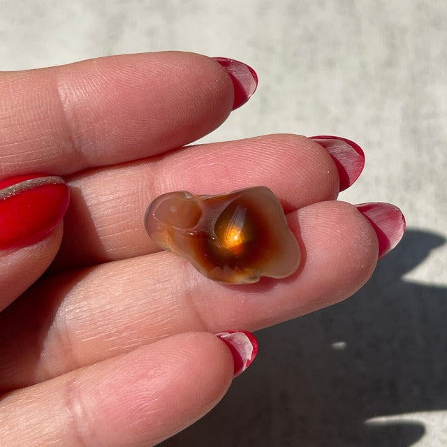 メキシコ産【ファイヤーアゲート 炎瑪瑙（ほのおめのう）】 鉱物 天然石 パワーストーン