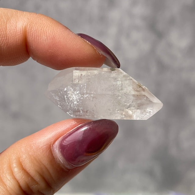【ナミビア・ブランドバーグ産 クォーツ（水晶）】DT 天然石 パワーストーン