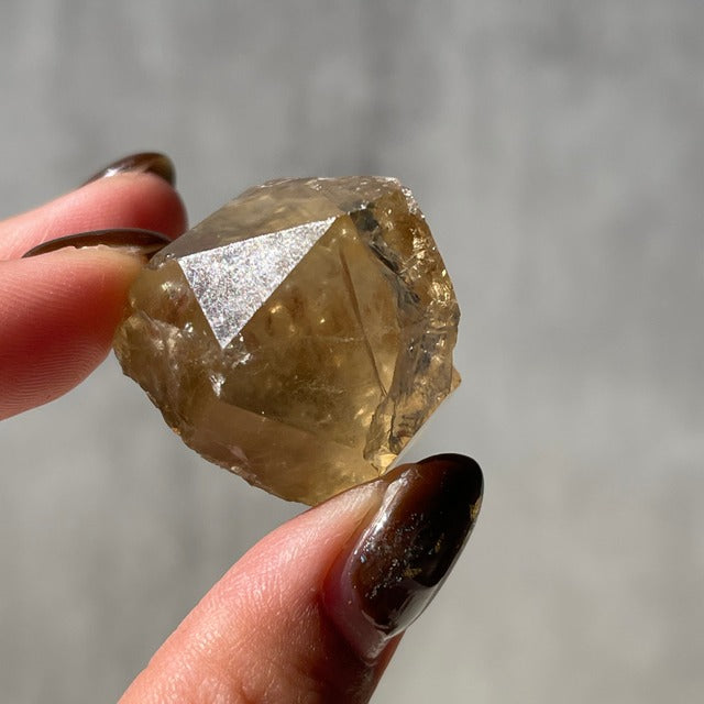 コンゴ産【クンダリーニシトリン（Kundalini Citrine）】 鉱物 天然石 パワーストーン