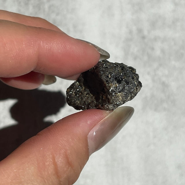 奈良県天川村産【ガーネット 原石】 Garnet｜柘榴石｜鉱物 天然石 パワーストーン