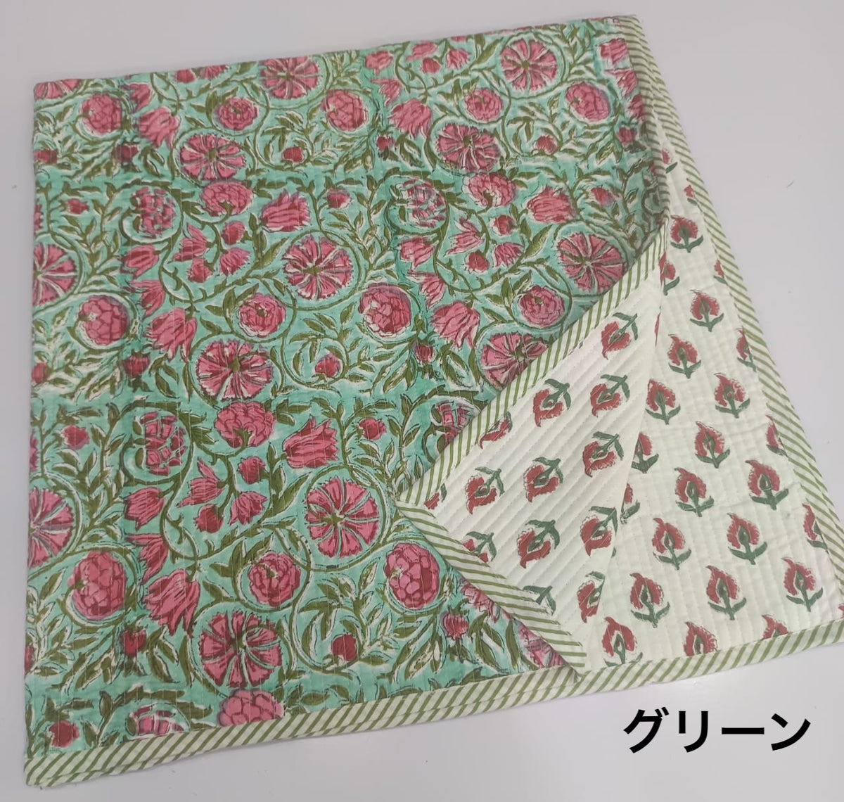 インド製 花柄リバーシブルキルト 125×125cm｜薄手マルチカバー・ソファカバー 全5柄