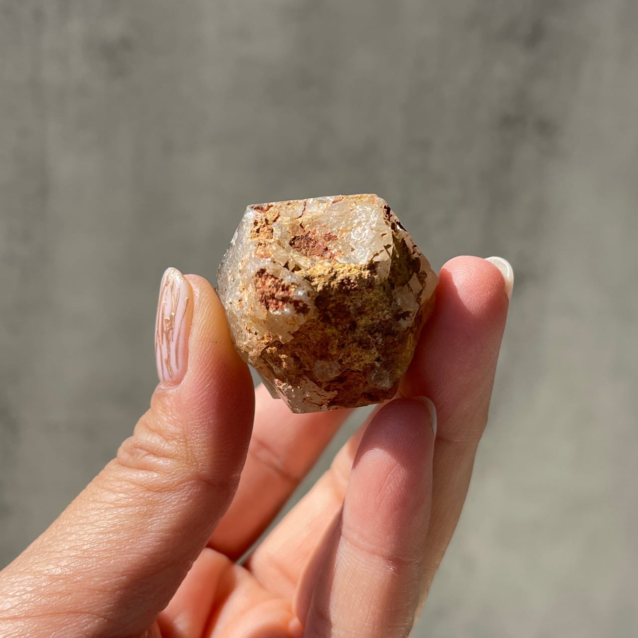 ナイジェリア産【アクチノライトインクォーツ】 鉱物 天然石 パワーストーン