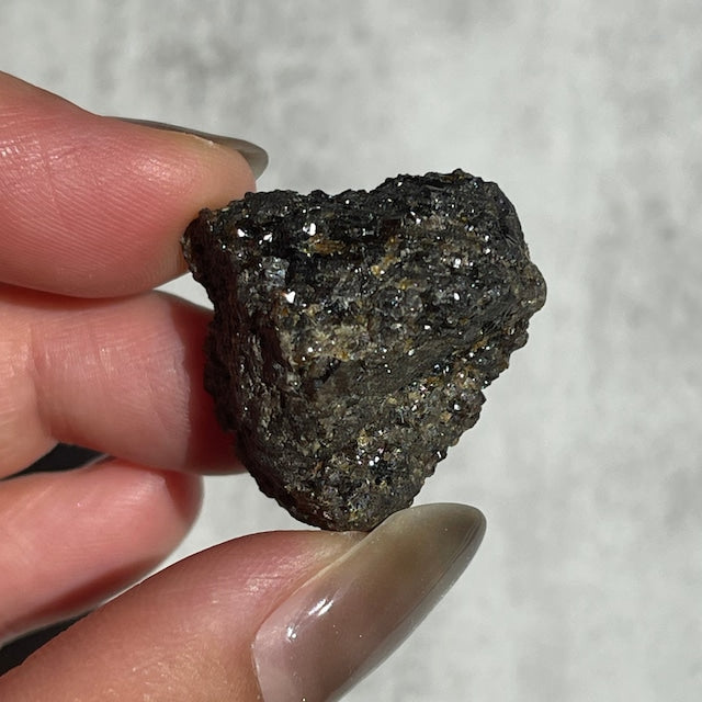 奈良県天川村産【ガーネット 原石】 Garnet｜柘榴石｜鉱物 天然石 パワーストーン
