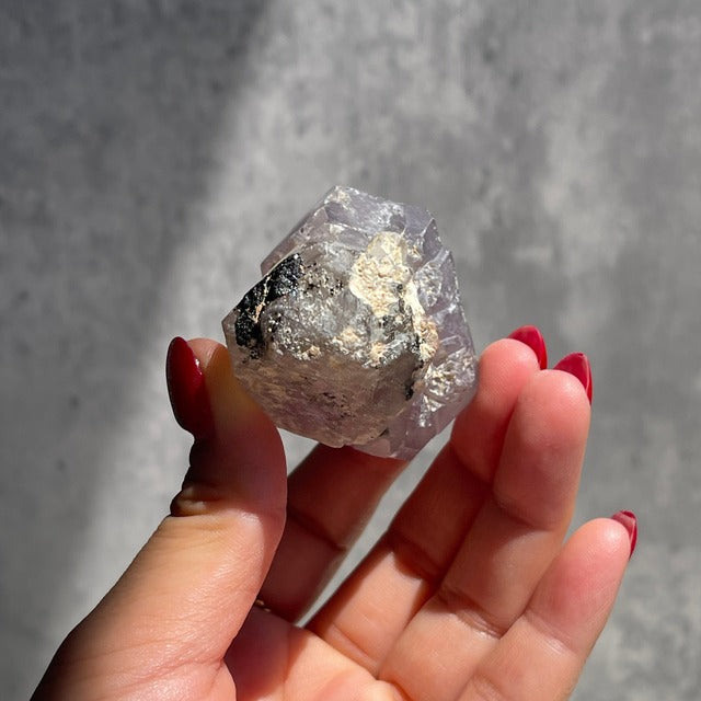 【マダガスカル産 セプター形状 アメジスト】 鉱物 天然石 パワーストーン　　