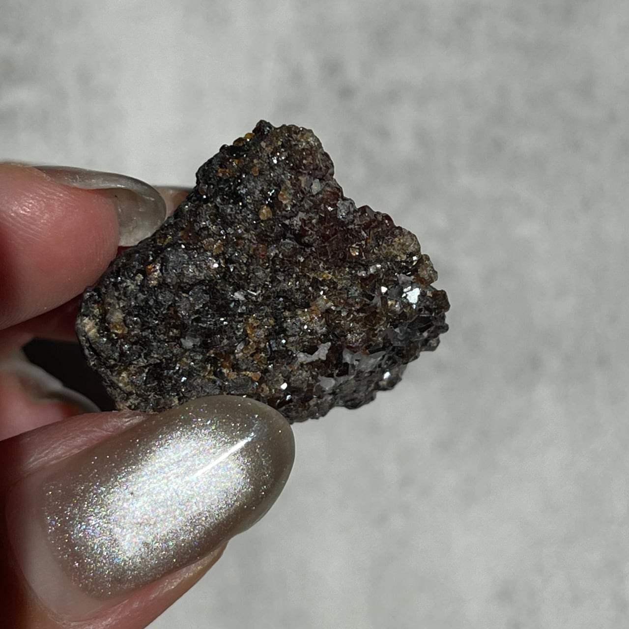 奈良県天川村産【ガーネット 原石】 Garnet｜柘榴石｜鉱物 天然石 パワーストーン