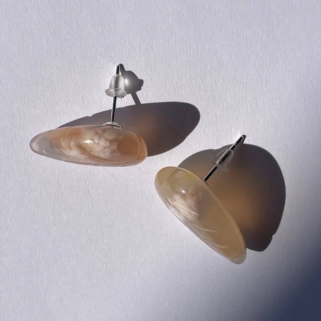 リーフピアス【フラワーアゲート】葉っぱの形｜スタッズピアス｜天然石アクセサリー
