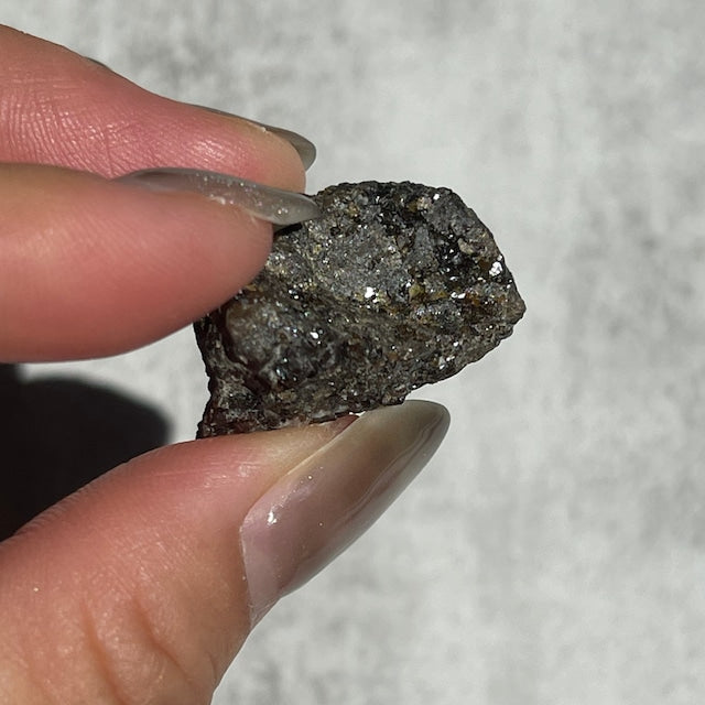 奈良県天川村産【ガーネット 原石】 Garnet｜柘榴石｜鉱物 天然石 パワーストーン