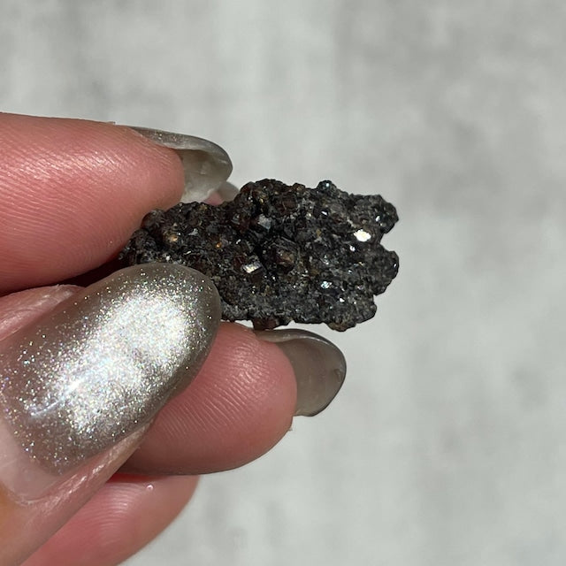 奈良県天川村産【ガーネット 原石】 Garnet｜柘榴石｜鉱物 天然石 パワーストーン