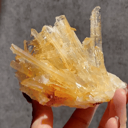 ネパール・ダーディン産 ゴールデンヒーラークォーツ クラスター｜ヒマラヤ水晶｜イリデッセンス強