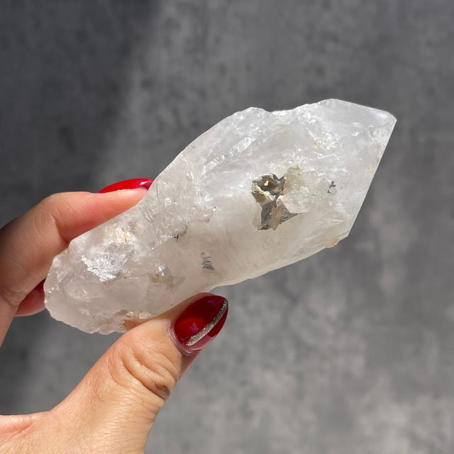 セプター形状【マダガスカル産 クォーツ】水晶（石英）鉱物 天然石 パワーストーン　　
