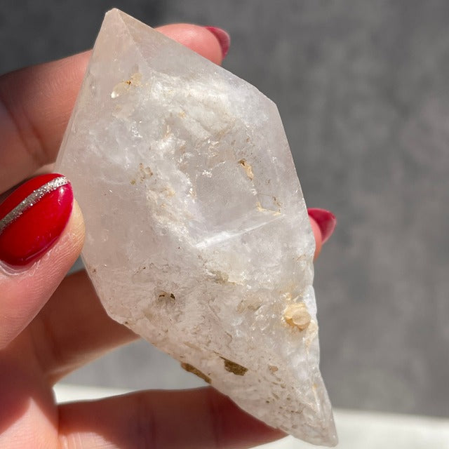 セプター形状【マダガスカル産 クォーツ】水晶（石英）鉱物 天然石 パワーストーン　　
