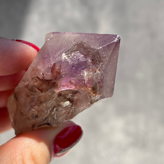 【マダガスカル産 セプター形状 アメジスト】 鉱物 天然石 パワーストーン　　